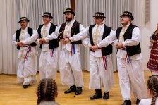 01.03.2025 Volkstanzabend